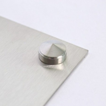 1 x Conical rosette or screw cover (1 rosette and 1 screw cup) Chrome Plated Brass Diameter 18 Linch Pin Screw M6