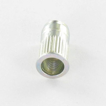 1 x Blind Nut Zinc Plated M4 6X12 Head Reduced