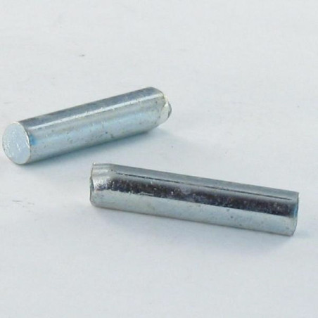 1 x Rod Smooth 6X60 2 chamfers Zinc Plated