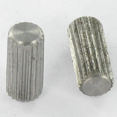 1 x Rod XC 18PB Steel KNURLING RIGHT 6X14