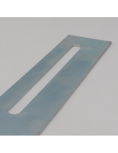 1 x Mounting plate ASSEMBLY 50X320X2 Zinc Plated