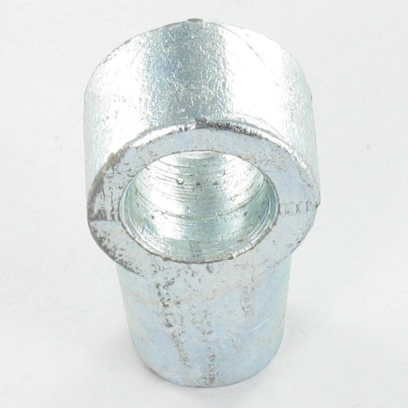 1 x Nut to Eye 10.2 M8 Zinc Plated