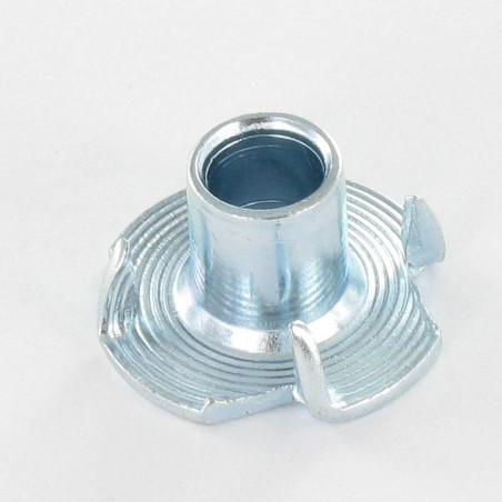1 x Nut T-Nut 9.6X12 Without thread Zinc Plated
