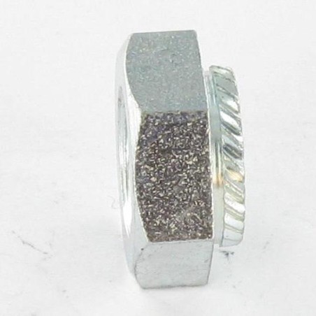 1 x Hexagonal nut to SQUEEZE 8 Zinc Plated