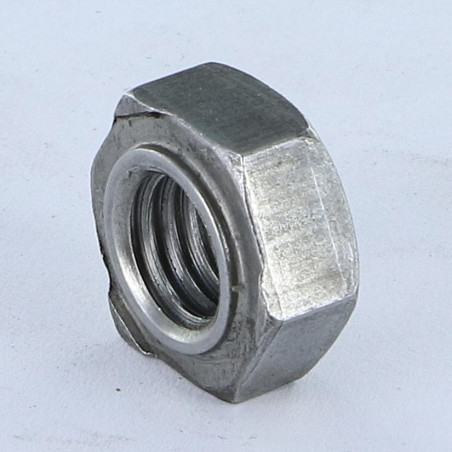 1 x Hexagonal nut Welding M6 Steel