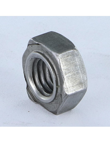 1 x Hexagonal nut Welding M4 Steel